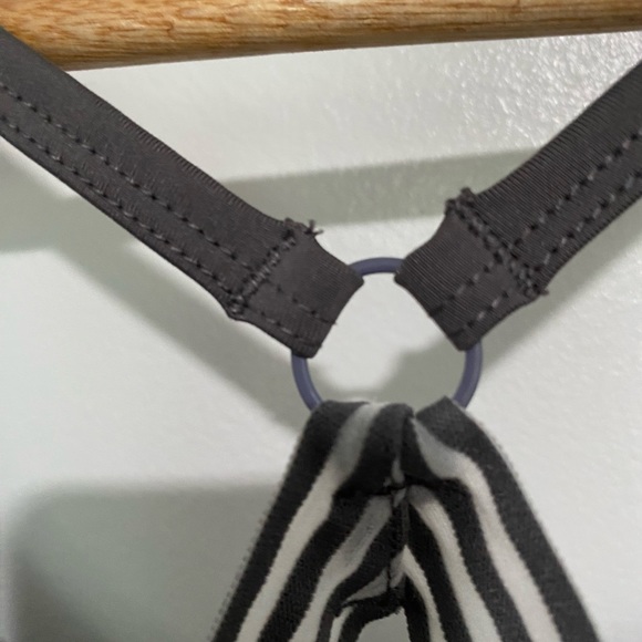 MARIKA Laser Cut Steel Grey Sport Bra Low Impact Yoga Workout Bra Sz XL - Picture 6 of 15